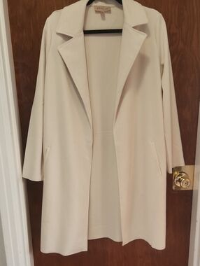 Philosophy Cream Open-Front Trench Coat